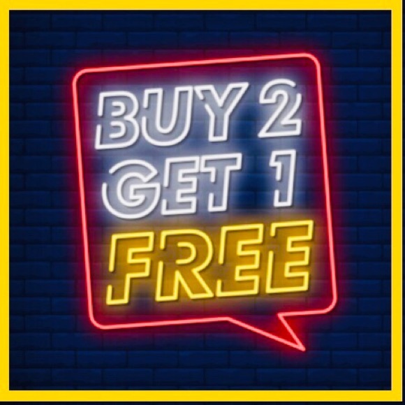 ⚠️🌊SURFGRL🌊⚠️ || BCBG “LYSA” Dress / 6 - Picture 16 of 16